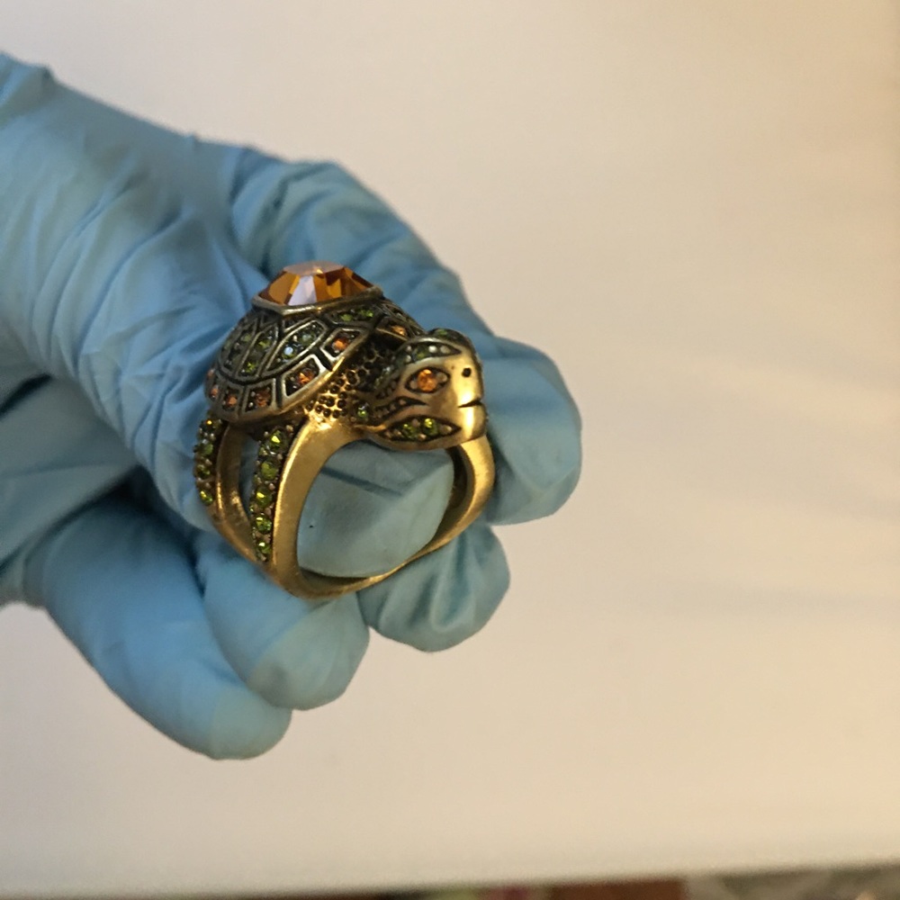 Heidi Daus Turtle Ring!! - image 7